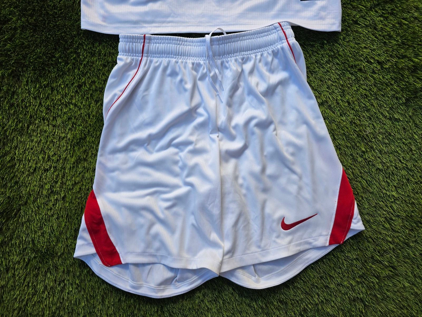 Turkey away jersey + shorts – photo 4